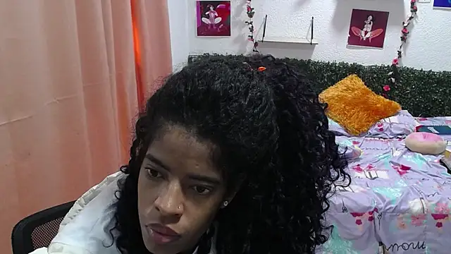 Snapshot of thianahorny chatting on May 9, 1:16 pm thianahorny online show from May 9, 1:16 pm