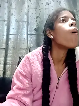 Snapshot of thianahorny chatting on June 11, 1:31 pm thianahorny online show from June 11, 1:31 pm