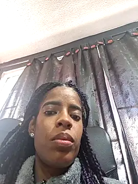 Snapshot of thianahorny chatting on July 28, 6:20 pm thianahorny online show from July 28, 6:20 pm