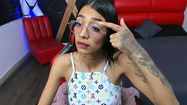 KarlaSlutSkinny   online show from July 9, 9:19 pm