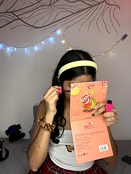 Snapshot of Ariasex_ chatting on October 22, 7:13 pm Ariasex online show from October 22, 7:13 pm