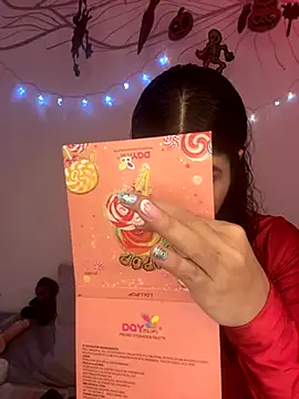 Snapshot of Ariasex_ chatting on October 25, 7:30 pm Ariasex online show from October 25, 7:30 pm