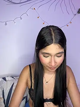 Snapshot of Ariasex_ chatting on December 5, 1:14 am Ariasex online show from December 5, 1:14 am