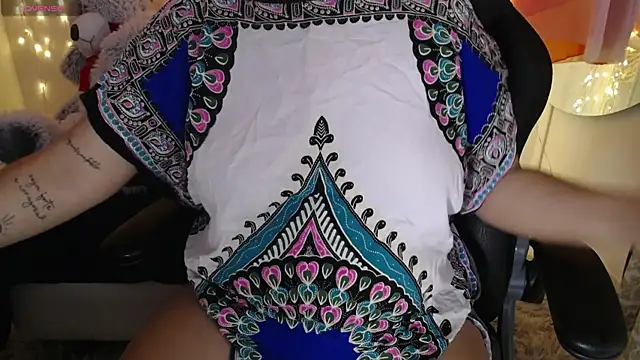 krishnaveni   online show from December 16, 1:05 pm