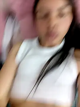 Snapshot of MeganHillss chatting on November 14, 6:23 am MeganHillss online show from November 14, 6:23 am