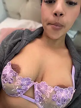 MeganHillss online show from May 30, 6:05 pm