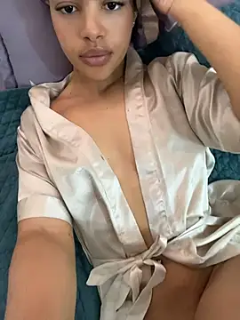 MeganHillss online show from June 25, 8:13 pm