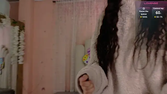 SweetRenata  online show from July 14, 11:38 am