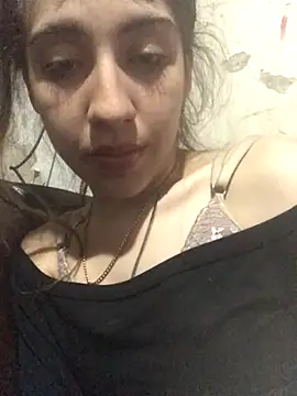 Snapshot of tina201 chatting on October 9, 8:12 am tina201 online show from October 9, 8:12 am