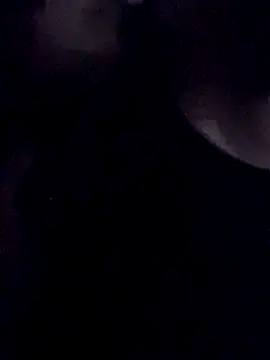 Snapshot of tina201 chatting on October 11, 6:56 am tina201 online show from October 11, 6:56 am