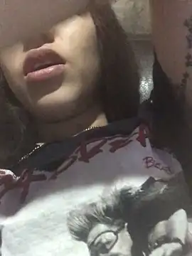 Snapshot of tina201 chatting on October 11, 8:18 pm tina201 online show from October 11, 8:18 pm