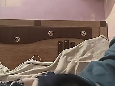 vickymtrb online show from December 21, 7:21 pm