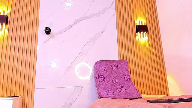 Snapshot of Ethan_thouse chatting on November 6, 7:42 am Ethan thouse online show from November 6, 7:42 am