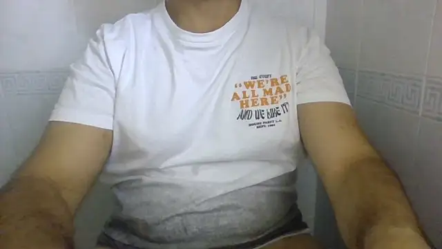 Snapshot of sci69 chatting on May 16, 1:43 pm sci69 online show from May 16, 1:43 pm