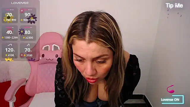 Isabella wish1 online show from November 7, 8:09 pm