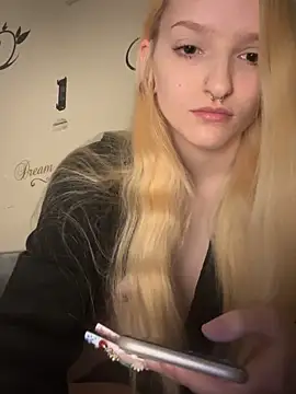 lexuslover687 online show from March 9, 5:55 am