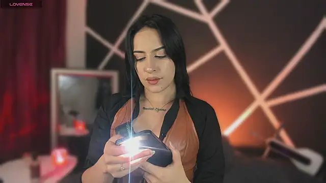miiaa stone online show from May 6, 1:36 am