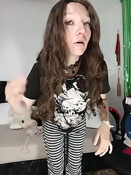 Lucy colee online show from March 3, 4:57 pm