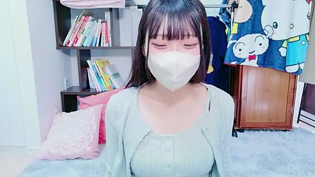 Snapshot of KaYo_sorriso chatting on May 11, 2:17 am KaYo sorriso online show from May 11, 2:17 am
