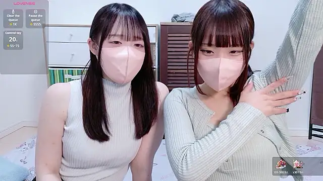 Snapshot of KaYo_sorriso chatting on July 26, 2:09 am KaYo sorriso online show from July 26, 2:09 am