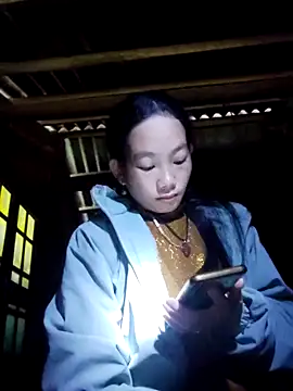 gio-thu online show from November 13, 4:00 am