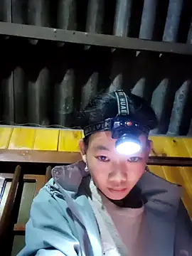 gio-thu online show from November 18, 6:12 pm