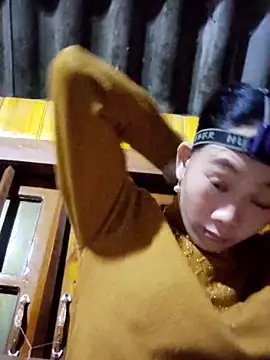 gio-thu online show from November 23, 1:44 pm