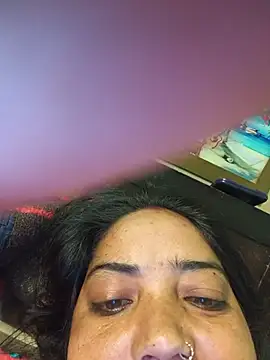 Snapshot of Ekta_bhabhi99 chatting on May 31, 6:09 pm Ekta bhabhi99 online show from May 31, 6:09 pm