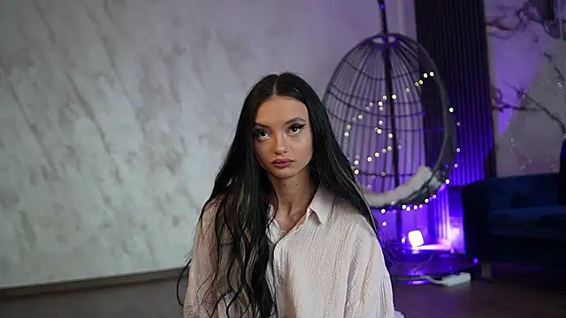 RachelRavee online show from March 8, 5:22 am