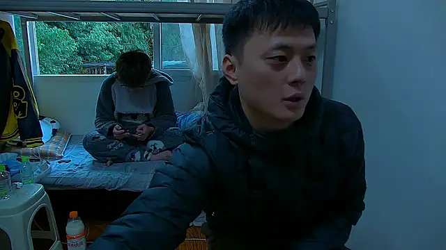 KK-cuteboy online show from December 15, 8:40 am