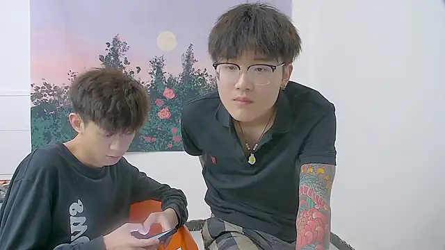 Snapshot of KK-cuteboy chatting on June 3, 2:08 pm KK-cuteboy online show from June 3, 2:08 pm