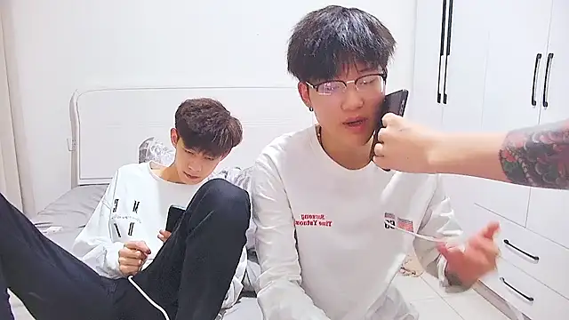 Snapshot of KK-cuteboy chatting on June 10, 11:53 am KK-cuteboy online show from June 10, 11:53 am