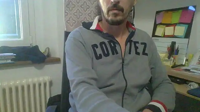 Kawayleo online show from November 4, 10:47 am