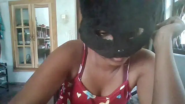 Snapshot of Nora-2003 chatting on March 5, 4:52 am Nora-2003 online show from March 5, 4:52 am