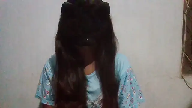 Snapshot of Nora-2003 chatting on March 8, 1:26 pm Nora-2003 online show from March 8, 1:26 pm