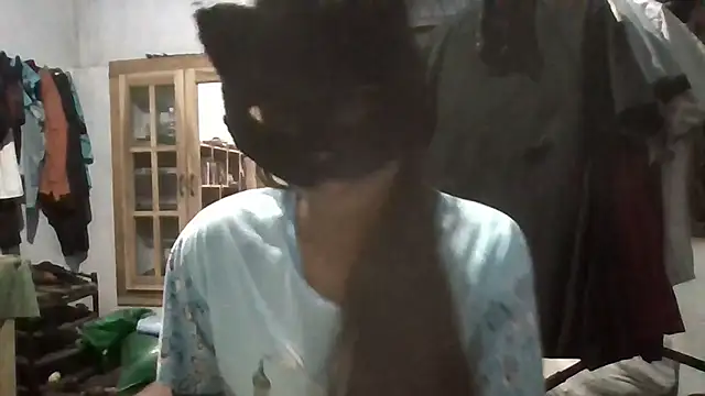 Snapshot of Nora-2003 chatting on March 13, 2:34 pm Nora-2003 online show from March 13, 2:34 pm