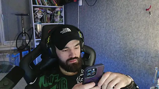 Nik Namee online show from December 15, 5:50 pm