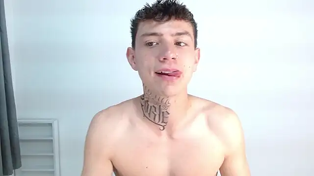 Snapshot of hot_teo_ chatting on November 27, 11:23 am hot teo online show from November 27, 11:23 am