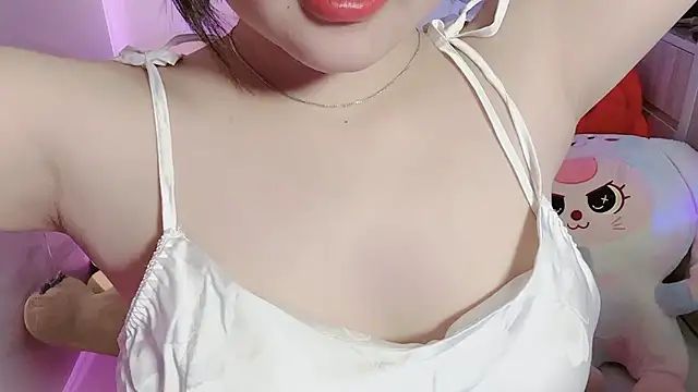 BeChinh Lee online show from April 28, 3:17 pm