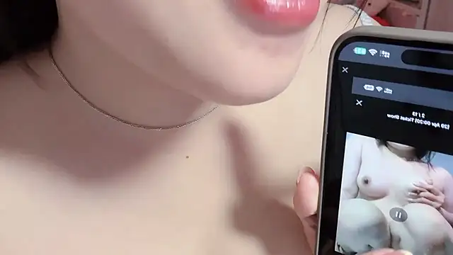 Snapshot of BeChinh_Lee chatting on July 9, 5:28 pm BeChinh Lee online show from July 9, 5:28 pm