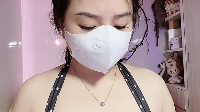 Snapshot of BeChinh_Lee chatting on July 24, 3:10 pm BeChinh Lee online show from July 24, 3:10 pm