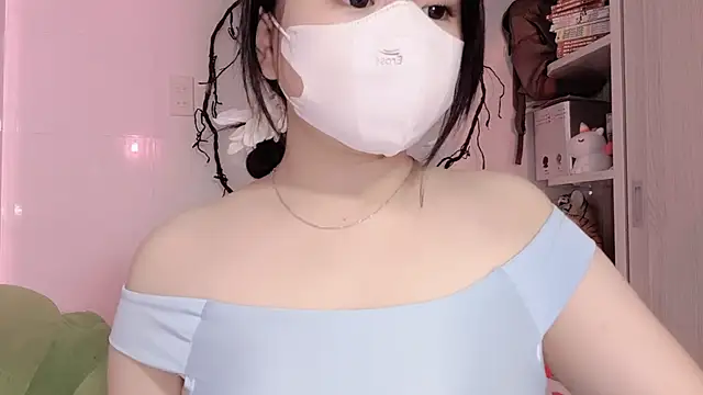 Snapshot of BeChinh_Lee chatting on July 29, 8:12 am BeChinh Lee online show from July 29, 8:12 am
