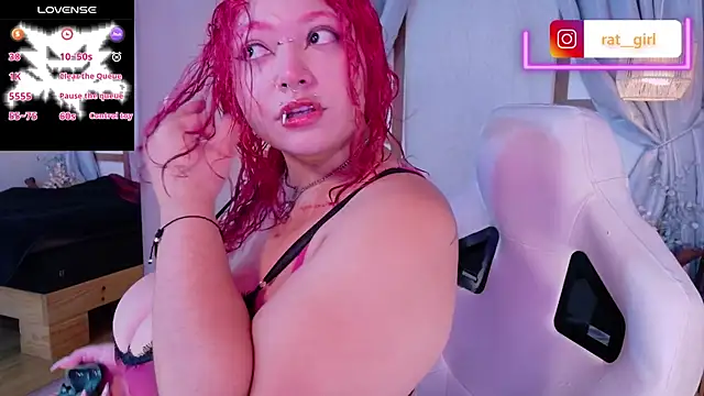irisfeitan online show from July 22, 10:18 am