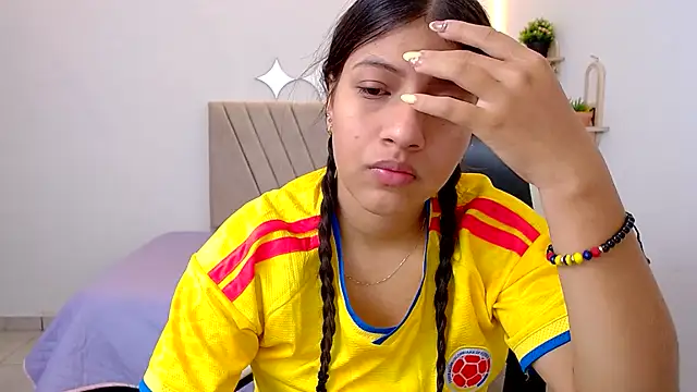 Snapshot of zara_cute chatting on June 27, 12:10 pm zara cute online show from June 27, 12:10 pm