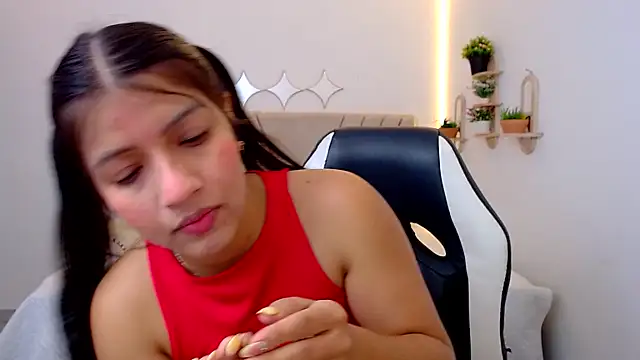 Snapshot of zara_cute chatting on July 4, 12:22 pm zara cute online show from July 4, 12:22 pm