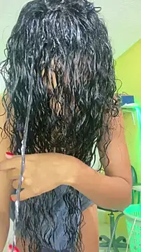 Snapshot of thepicis chatting on November 15, 1:14 am thepicis online show from November 15, 1:14 am