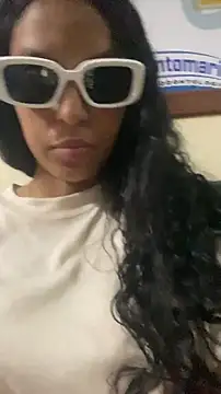 Snapshot of thepicis chatting on November 24, 4:07 pm thepicis online show from November 24, 4:07 pm