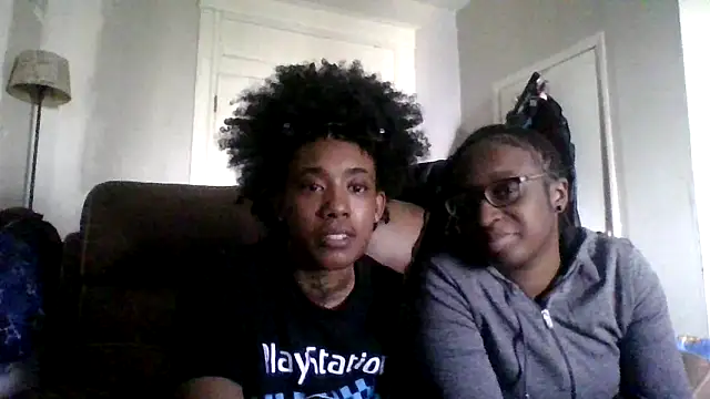 dezzidavill online show from March 18, 6:55 pm