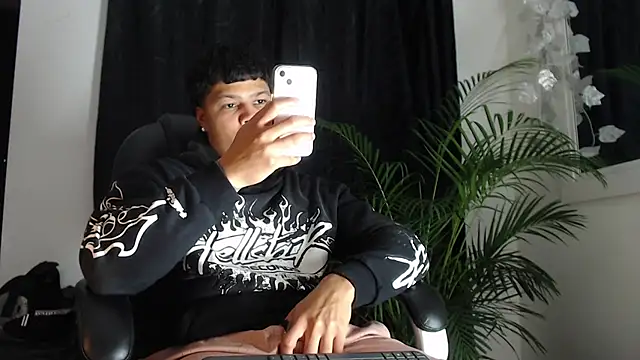 Boyhot 00 online show from February 24, 3:48 am