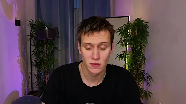 hun1er steele online show from October 23, 2:27 pm